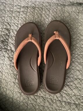 Reef Brown Footbed Sandals with Tan Straps